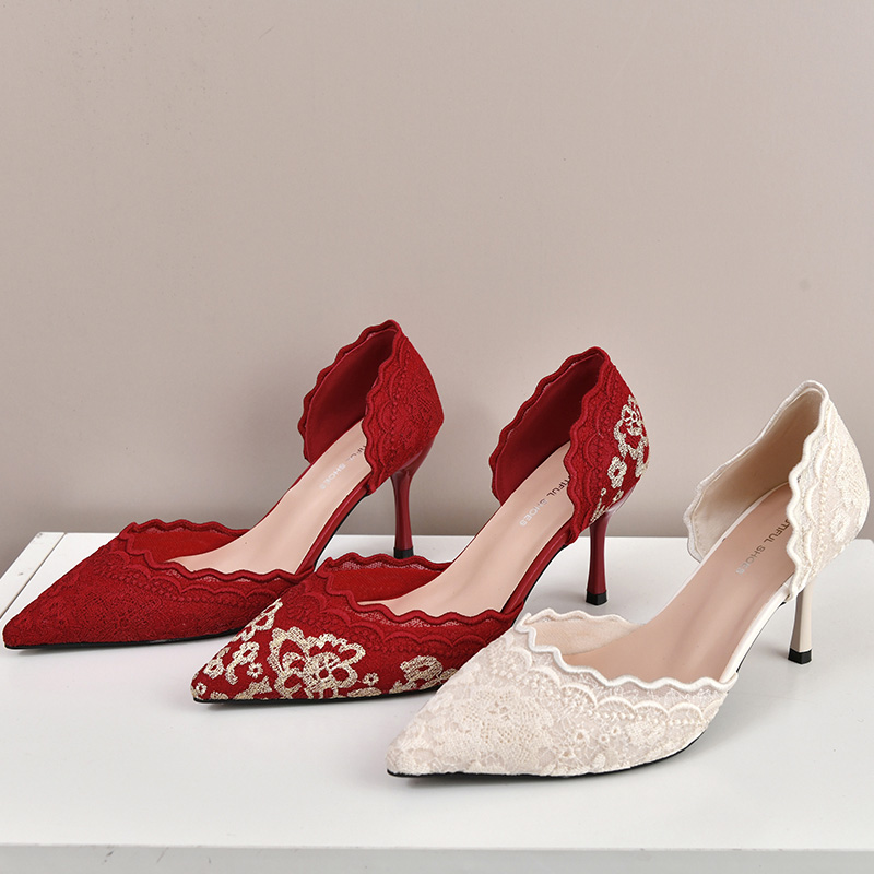 Embroidery Red - فاخر أحمر أبيض الدانتيل والتطريز عالية