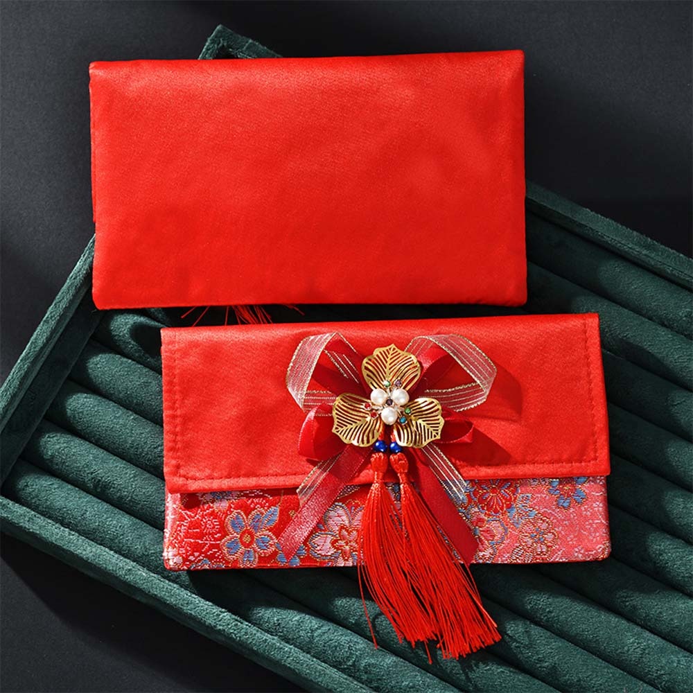 Embroidery Red - ظرف نقود أحمر من قماش البروكيد