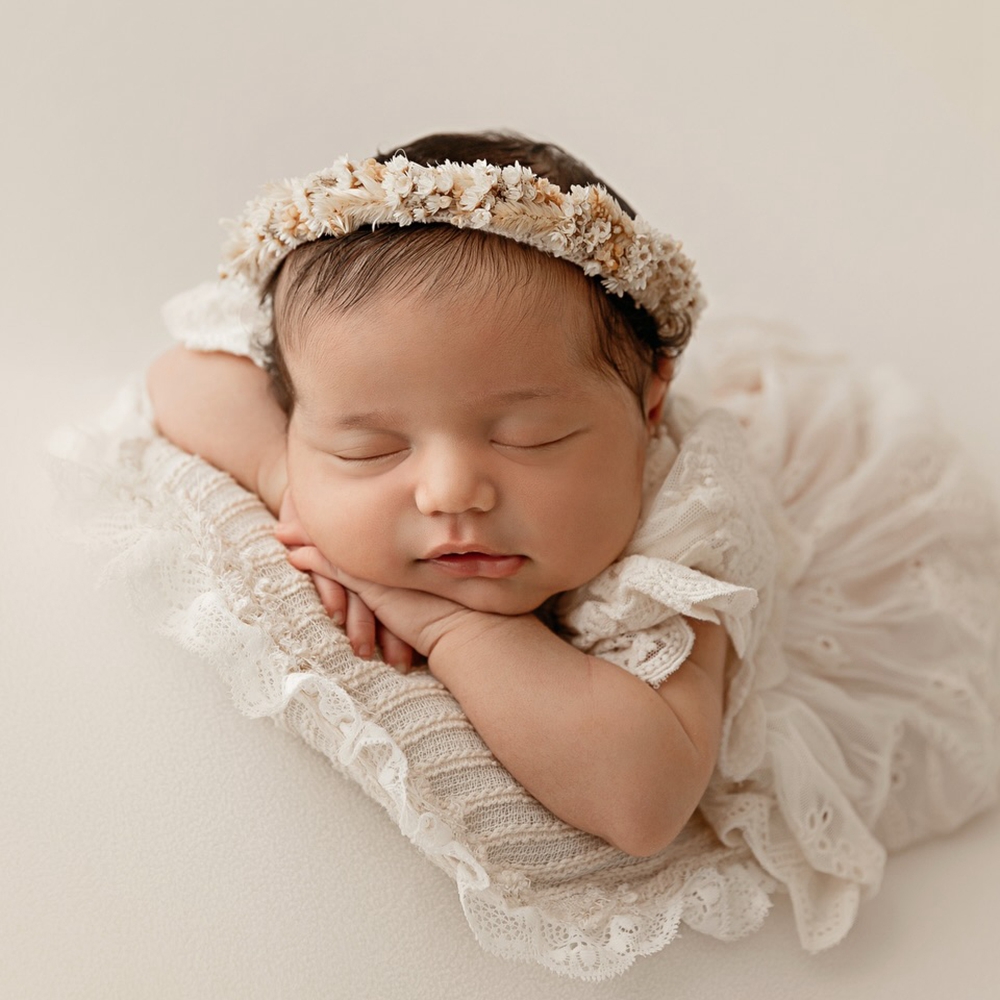 ملابس تصوير احترافية للمواليد  - مراجعة Embroidery Studio وسعره
