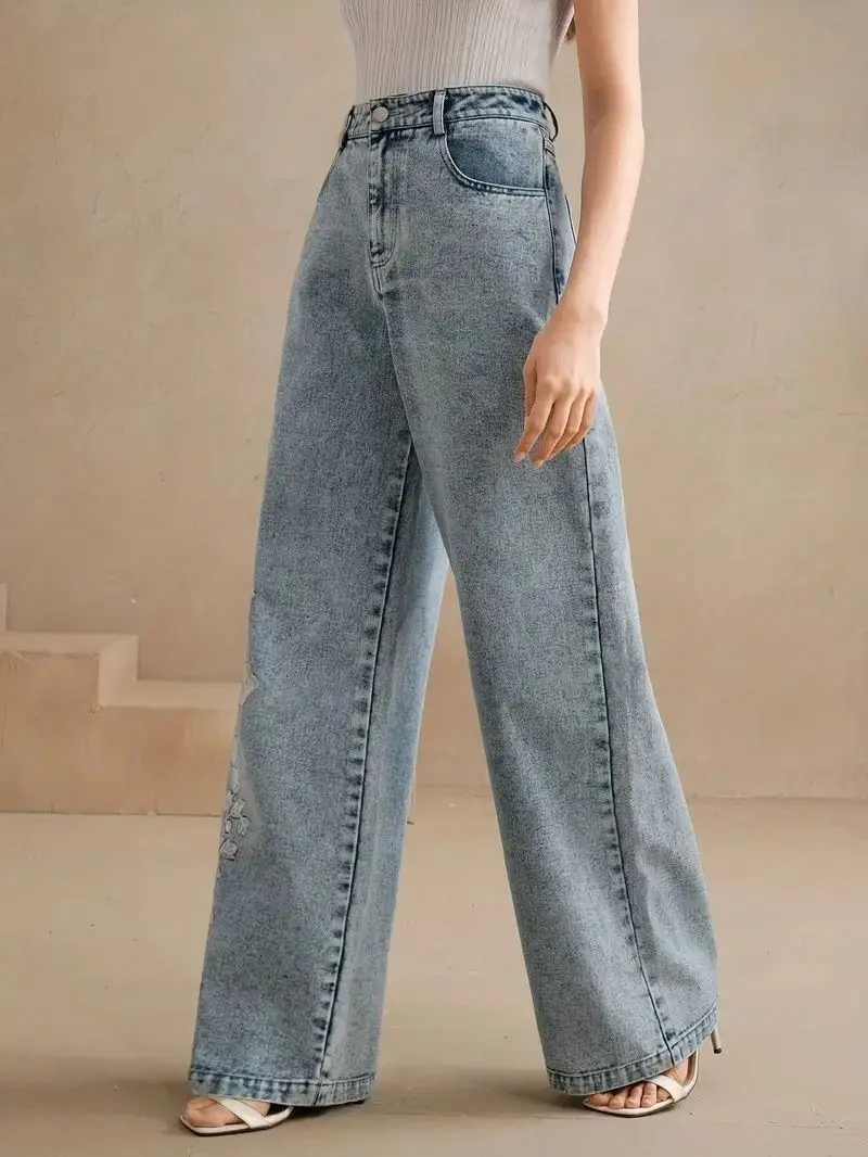 جينز نسائي مستقيم الساق بمقاسا - مراجعة Embroidery Jeans وسعره